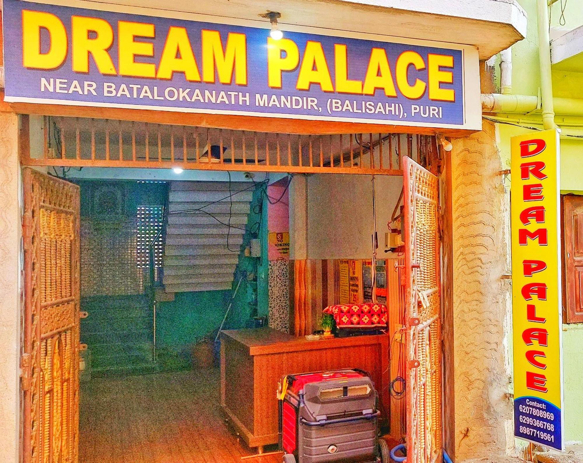 Hotel Dream Palace Purî Extérieur photo